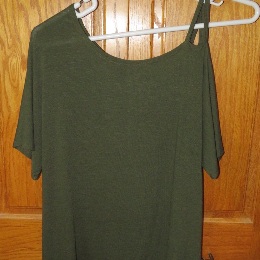 Kaileigh Forest Green Knit Top